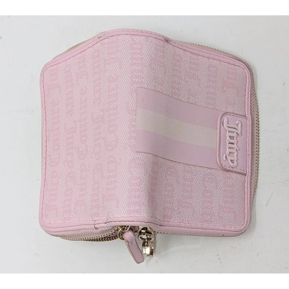 Juicy Couture State Of My Heart Medium Double Zip Around Wallet Light Pink
